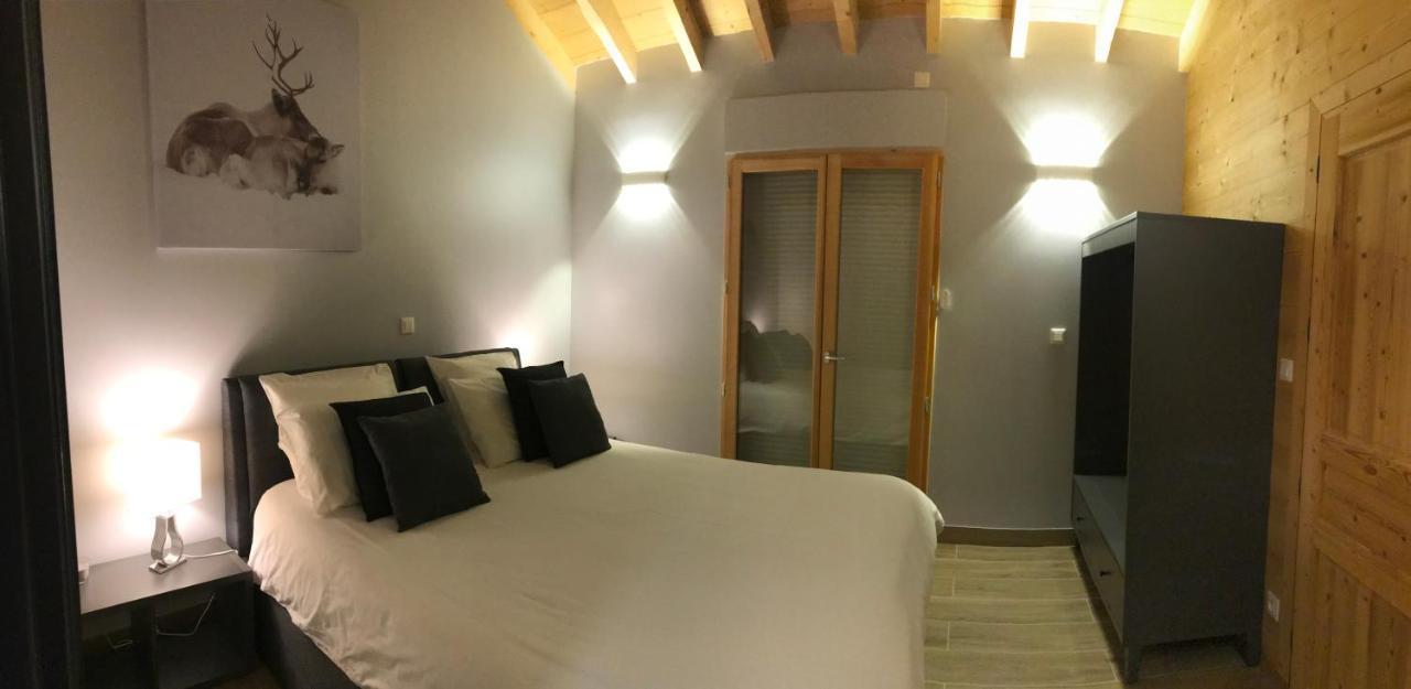 Chalet Barbara With Swimming Pool In The Heart Of Oisans Le Bourg-d'Oisans Ngoại thất bức ảnh