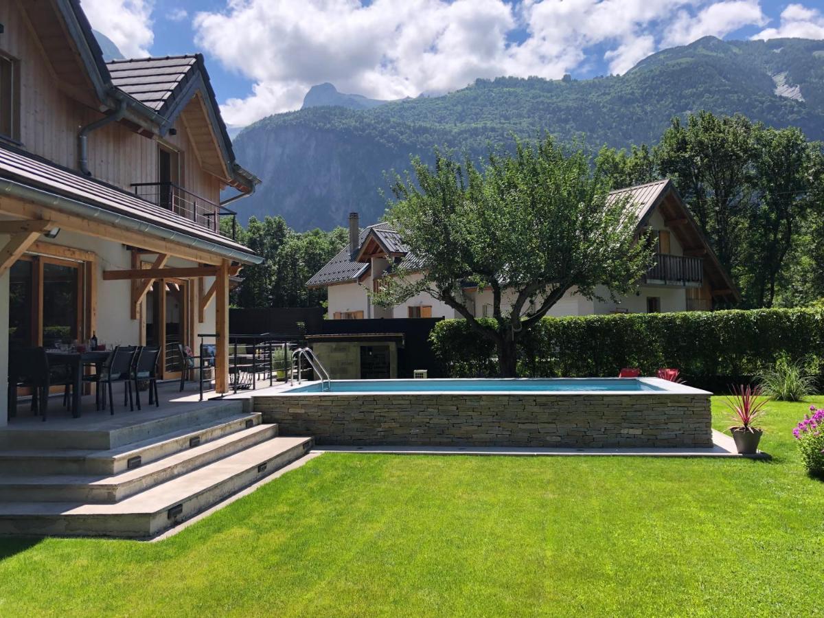 Chalet Barbara With Swimming Pool In The Heart Of Oisans Le Bourg-d'Oisans Ngoại thất bức ảnh